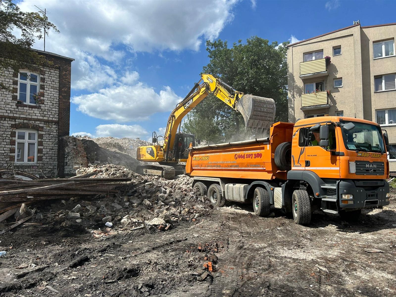 Rozbiórka kamienicy